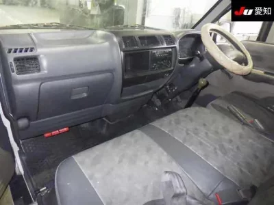 Mazda BONGO VAN