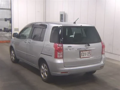 Toyota RAUM