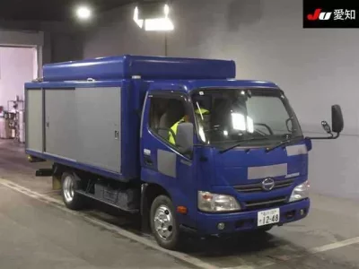 Hino DUTRO