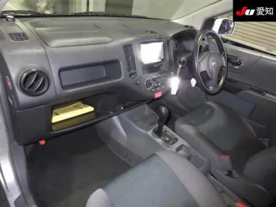 Nissan AD