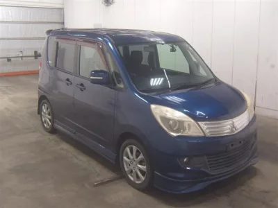Mitsubishi DELICA D2