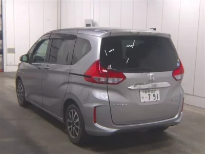 Mitsubishi DELICA D2