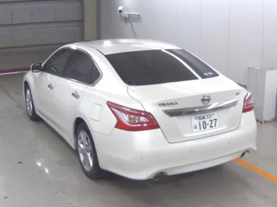 Nissan TEANA