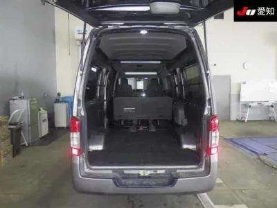 Nissan CARAVAN VAN