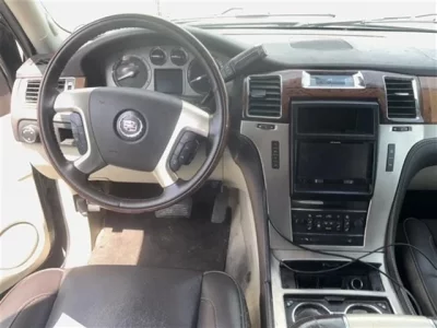 GM CADILLAC ESCALADE