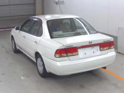 Nissan SUNNY