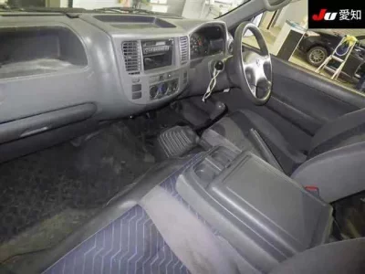 Nissan CARAVAN VAN