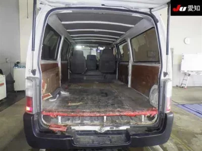 Nissan CARAVAN VAN
