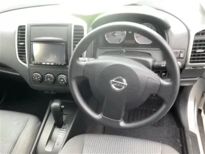 Nissan WINGROAD