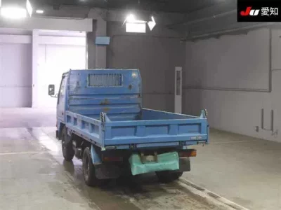 Mitsubishi FUSO TRUCK