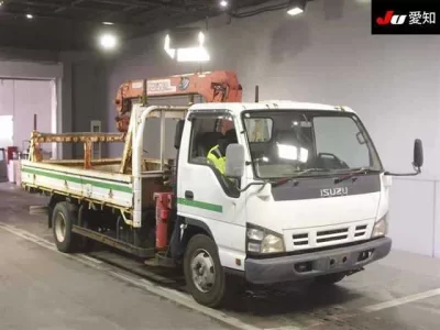Isuzu ELF