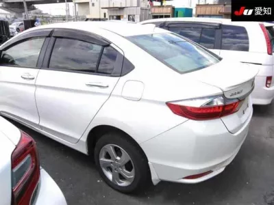 Honda GRACE