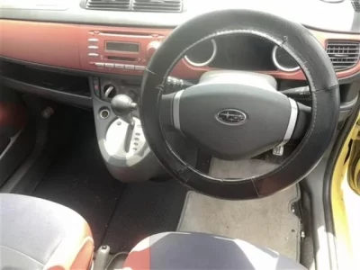 Subaru R1