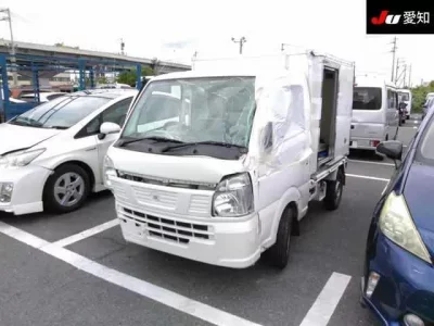 Nissan CLIPPER TRUCK