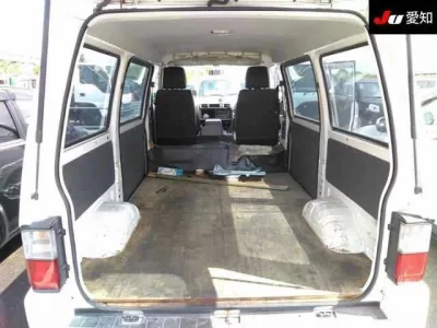 Mazda BONGO VAN