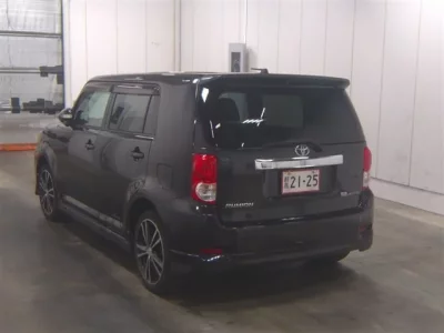 Toyota COROLLA RUMION