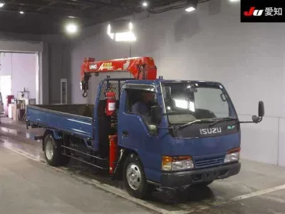 Isuzu ELF
