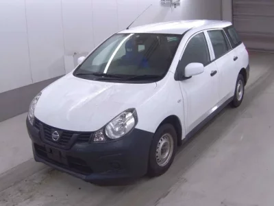 Nissan AD