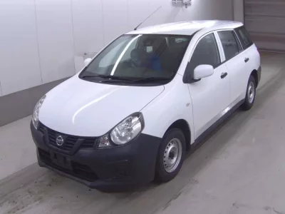 Nissan AD