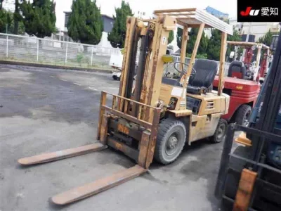 KOMATSU FORKLIFT
