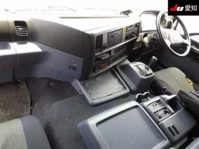 Hino TRUCK