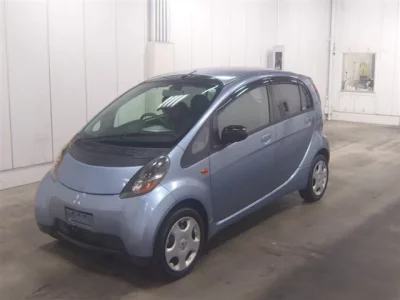 Mitsubishi I