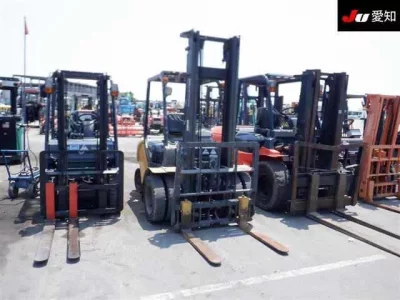 KOMATSU FORKLIFT