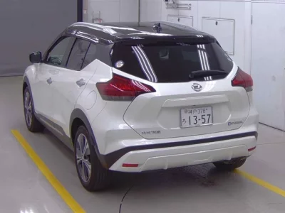 Nissan KIX