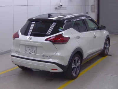 Nissan KIX
