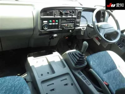 Mitsubishi FUSO FIGHTER