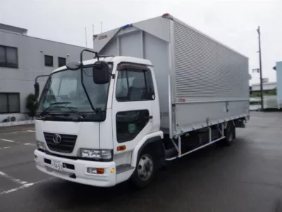Nissan CONDOR