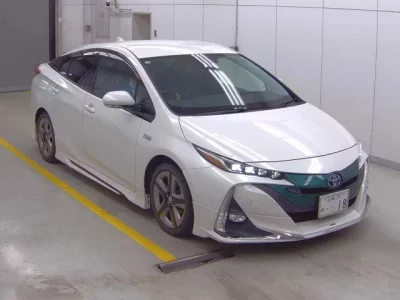 Toyota PRIUS PHV