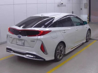 Toyota PRIUS PHV