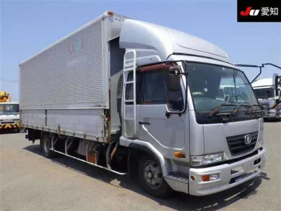 Nissan CONDOR