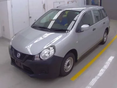 Nissan AD