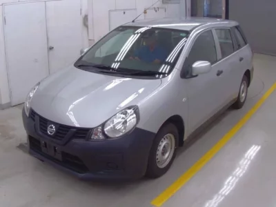 Nissan AD