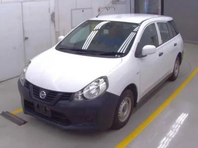 Nissan AD