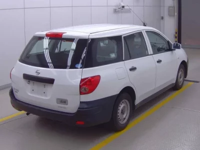 Nissan AD