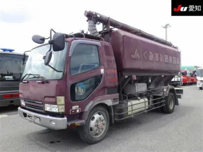 Mitsubishi FUSO FIGHTER