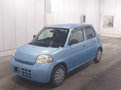 Daihatsu Esse