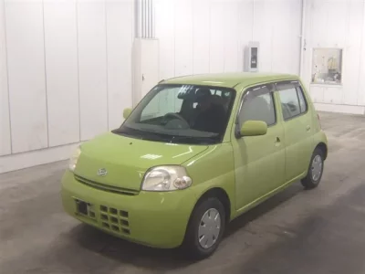 Daihatsu Esse