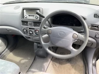 Toyota RAUM