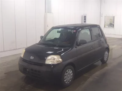 Daihatsu Esse