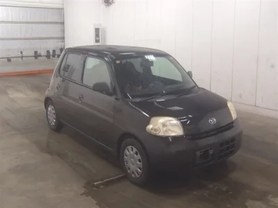 Daihatsu Esse
