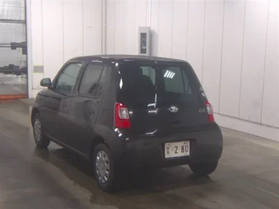 Daihatsu Esse