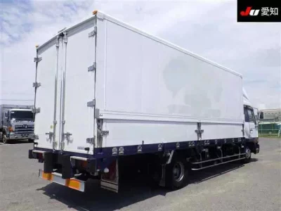 Nissan CONDOR