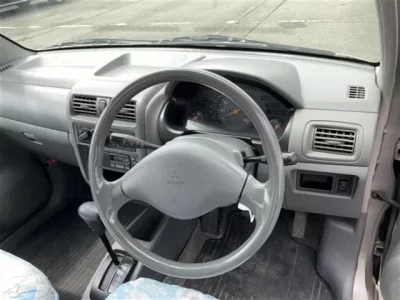 Mitsubishi MINICA