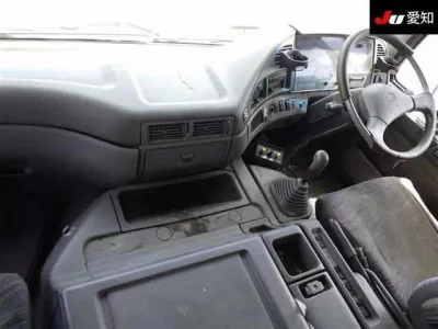 Hino TRUCK