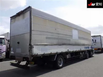 Hino TRUCK