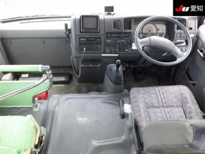 Isuzu JOURNEY